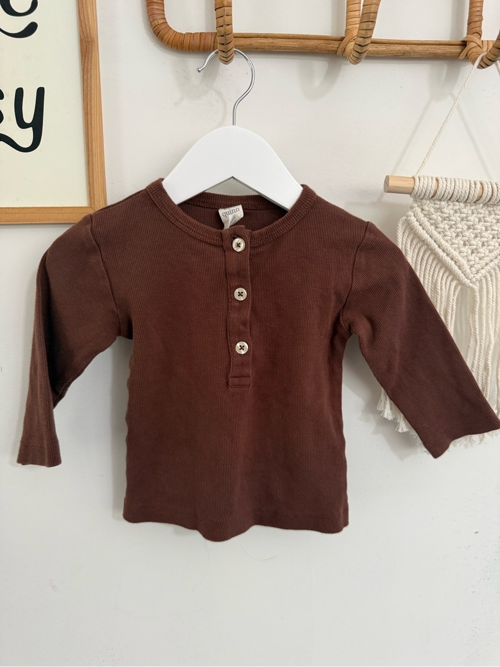 Kate Quinn - 12-18m - brown ribbed henley long sleeve tee